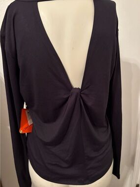 Freely Open Back twist Shirt NWT XS